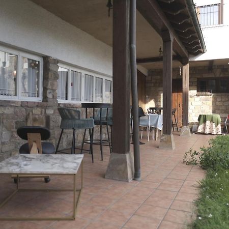Posada La Estela De Barros Corrales De Buelna Ngoại thất bức ảnh