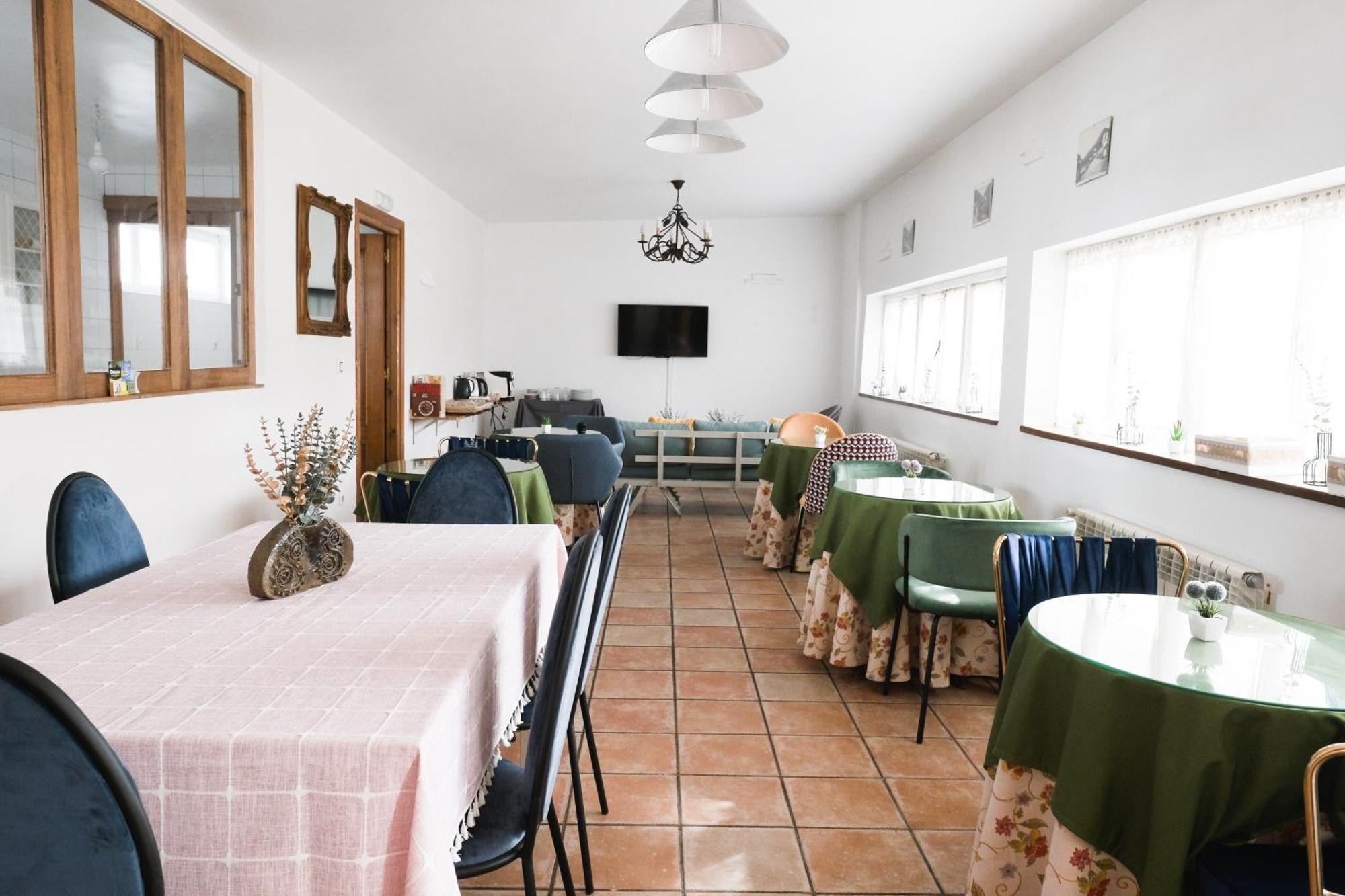 Posada La Estela De Barros Corrales De Buelna Ngoại thất bức ảnh